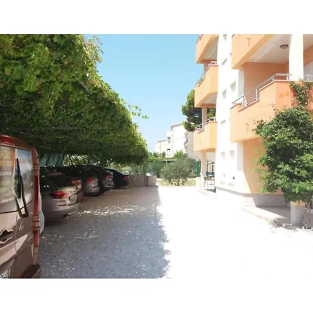 Apartment Cozy In With House Sea View Duće